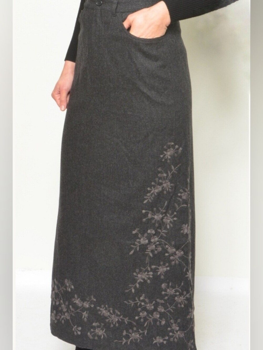 Vintage Eddie Bauer Grey Recycles Wool Floral Embroidered Skirt 16Tall